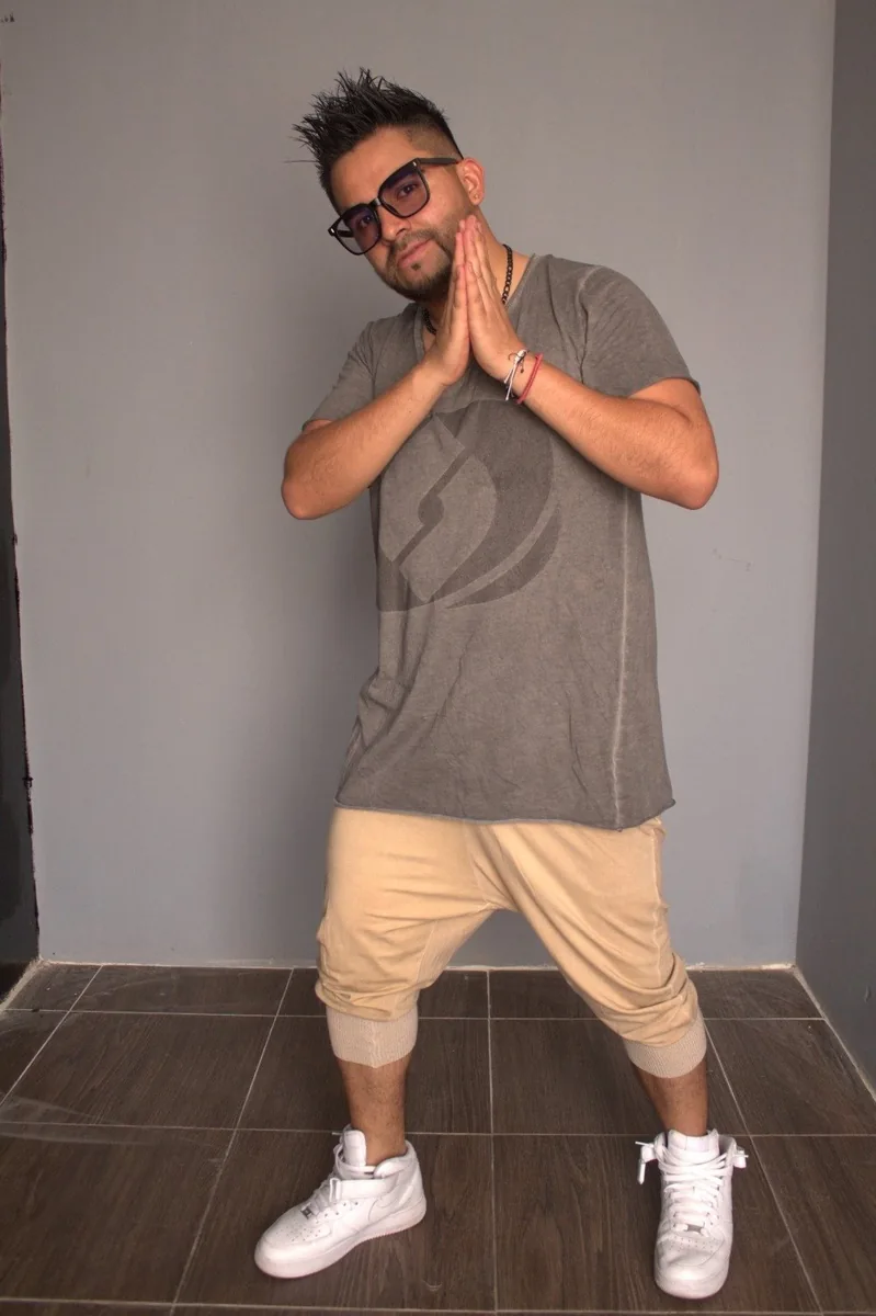 Irving, SALSATION® presenter